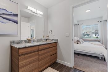 Bathroom suite